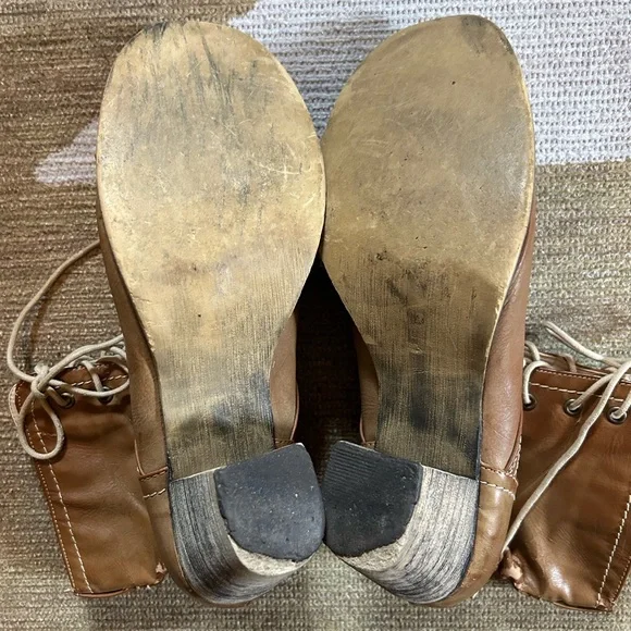 Women's Tan Lace-Up Leather Ankle Boots - Picture 4 of 5